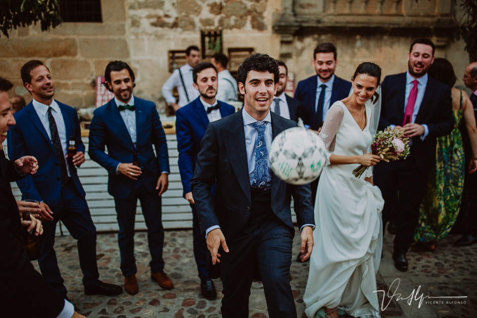 Reportaje boda en el Palacio de los condes de Osorno en Pasarón de la Vera