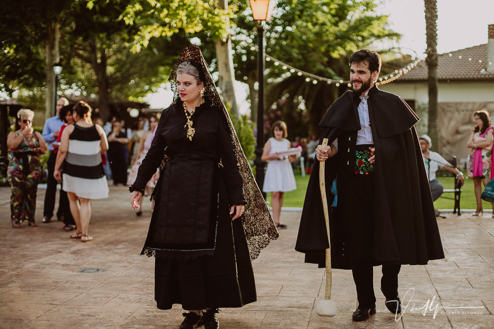 Reportajes de boda tradicionales de los pueblos de Extremadura. Folklore.